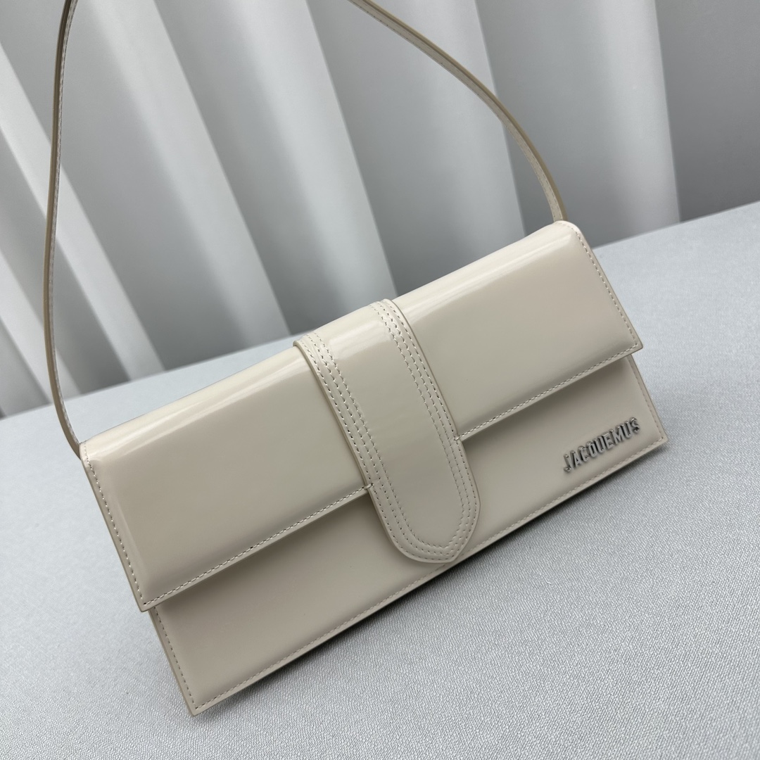 Jacquemus Satchel Bags